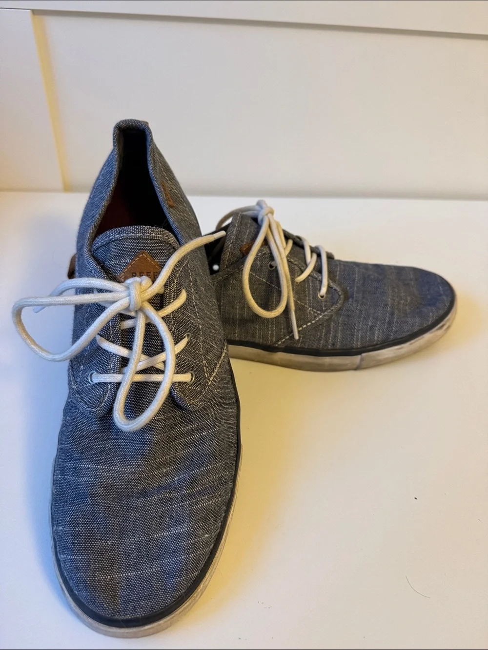 Reef Men's Navy Canvas Boat Shoes with White Laces